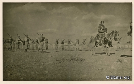 1936-1938 - Palestinian fighters on parade